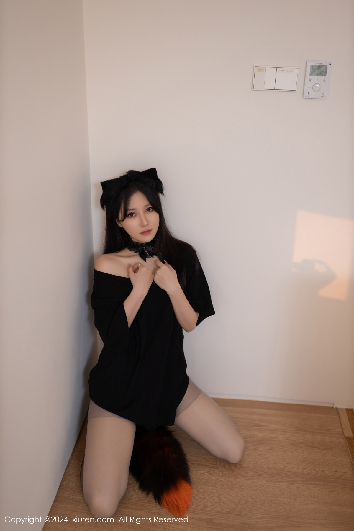 [XiuRen]高清写真图 2024.10.18 No.9314 鱼子酱Fish 美腿黑丝