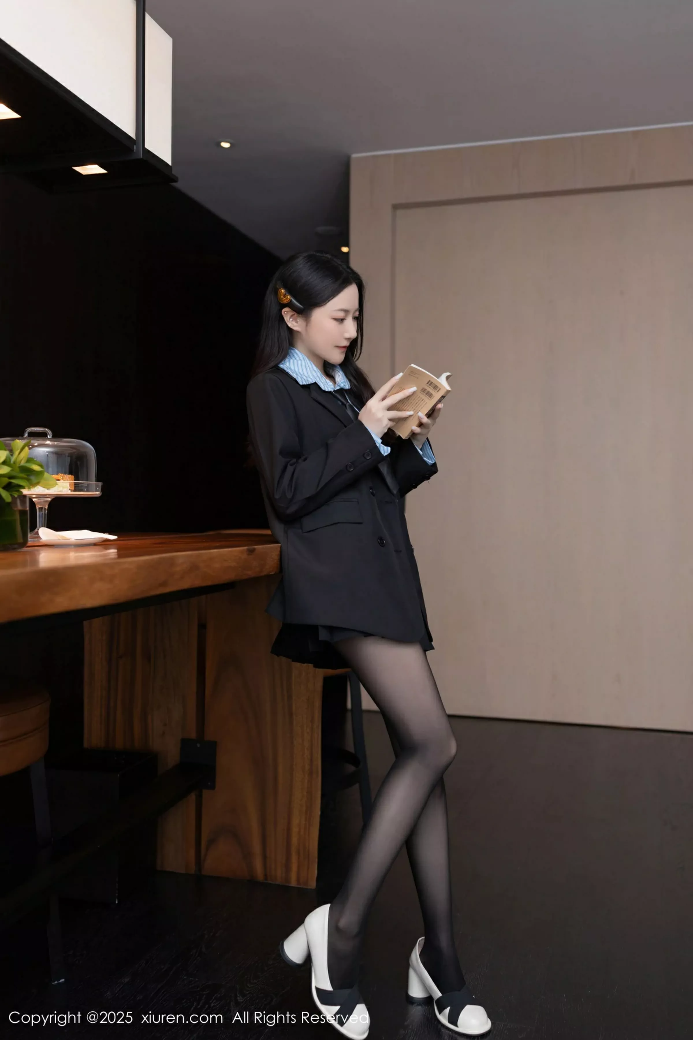 [XiuRen]高清写真图 2025.06.13 No.10412 鱼子酱Fish 印尼旅拍