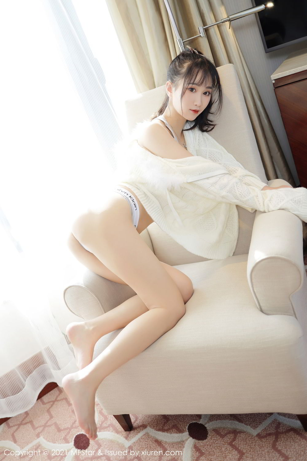 [MFStar]高清写真图 2021.03.12 VOL.467 小果冻儿