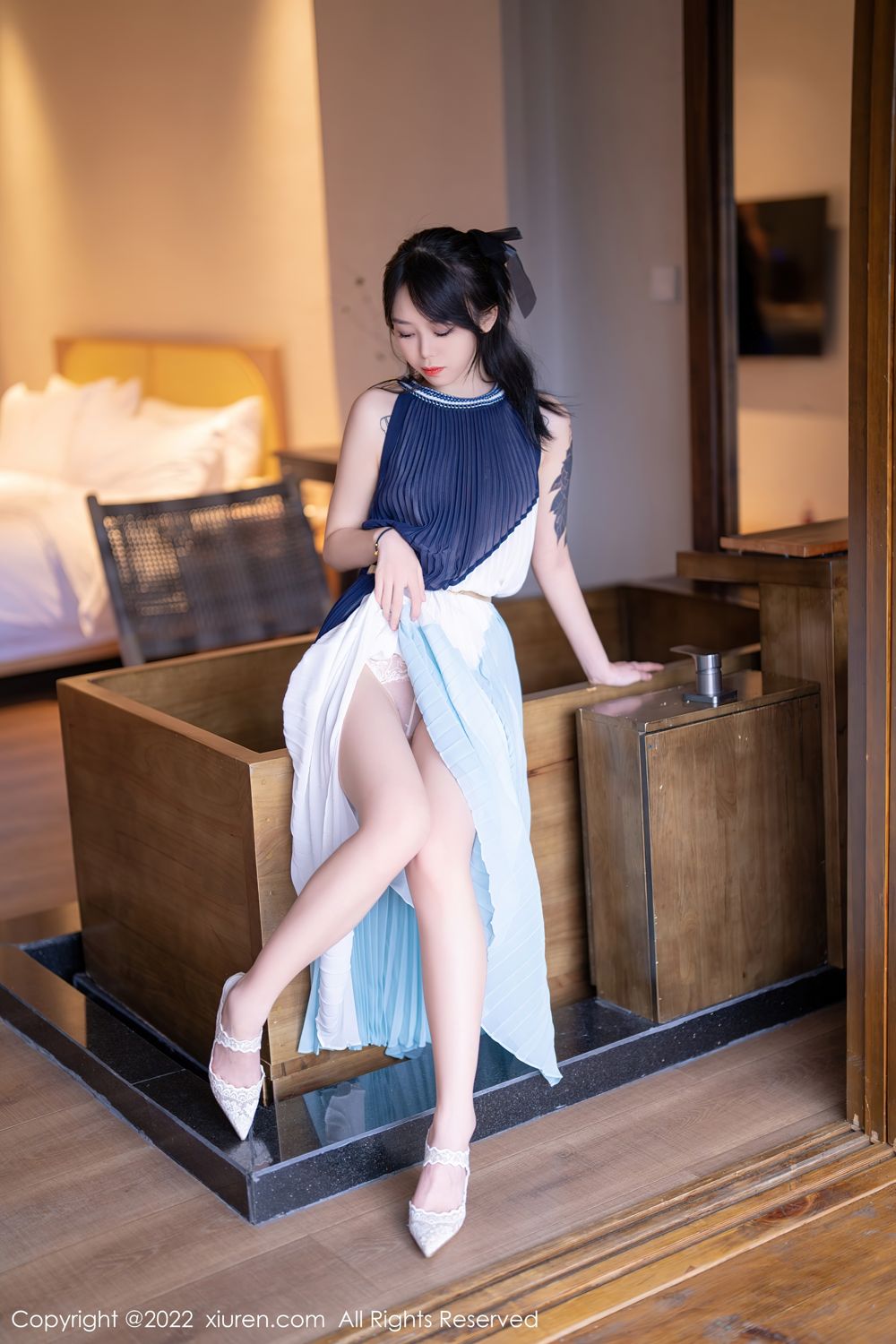 [XiuRen]高清写真图 2022.07.25 No.5327 奶瓶
