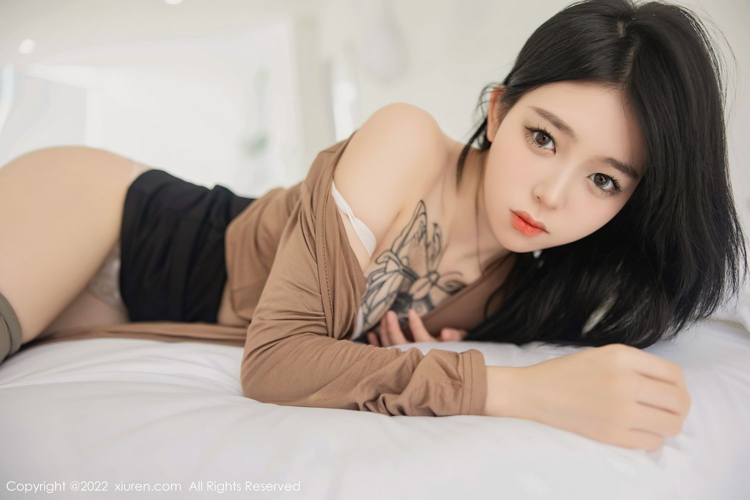 [XiuRen]高清写真图 2022.09.14 No.5587 奶瓶
