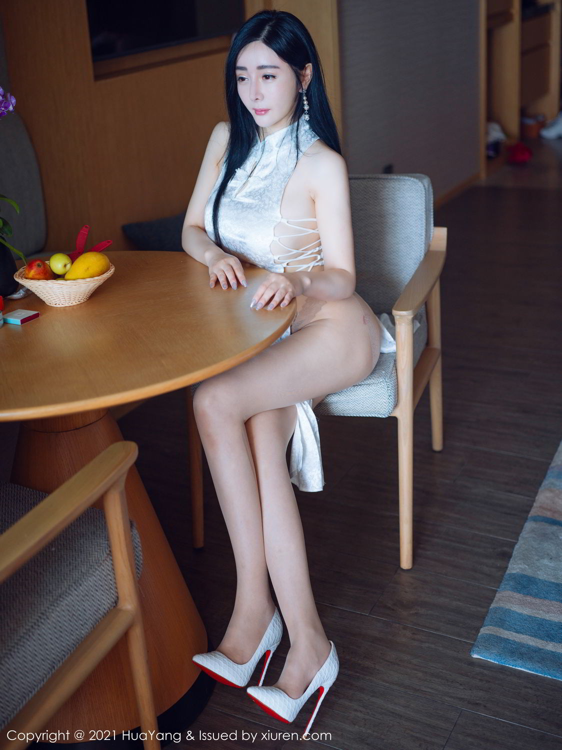 [HuaYang]高清写真图 2021.04.21 VOL.392 允爾