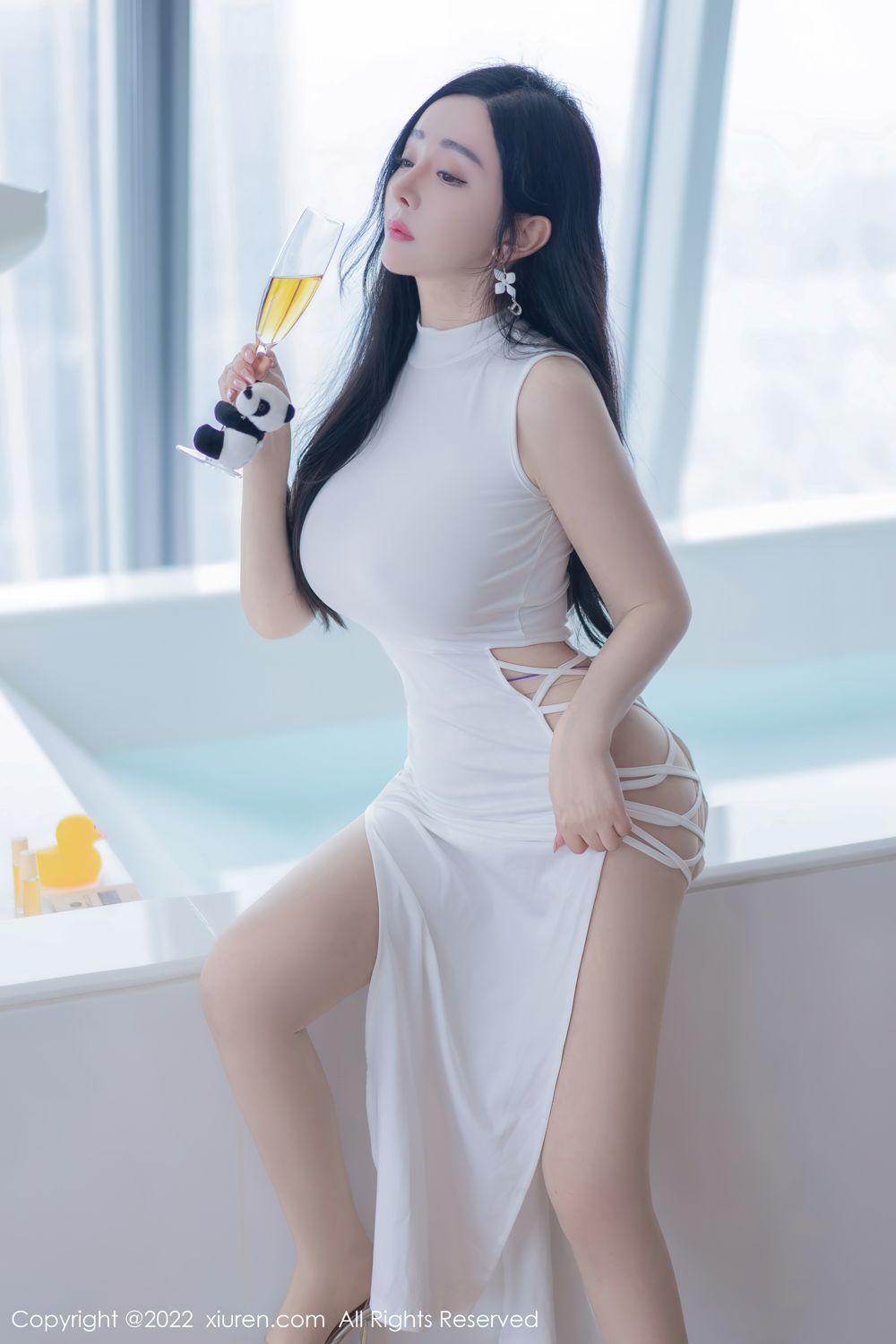 [XiuRen]高清写真图 2022.04.12 No.4855 允薾