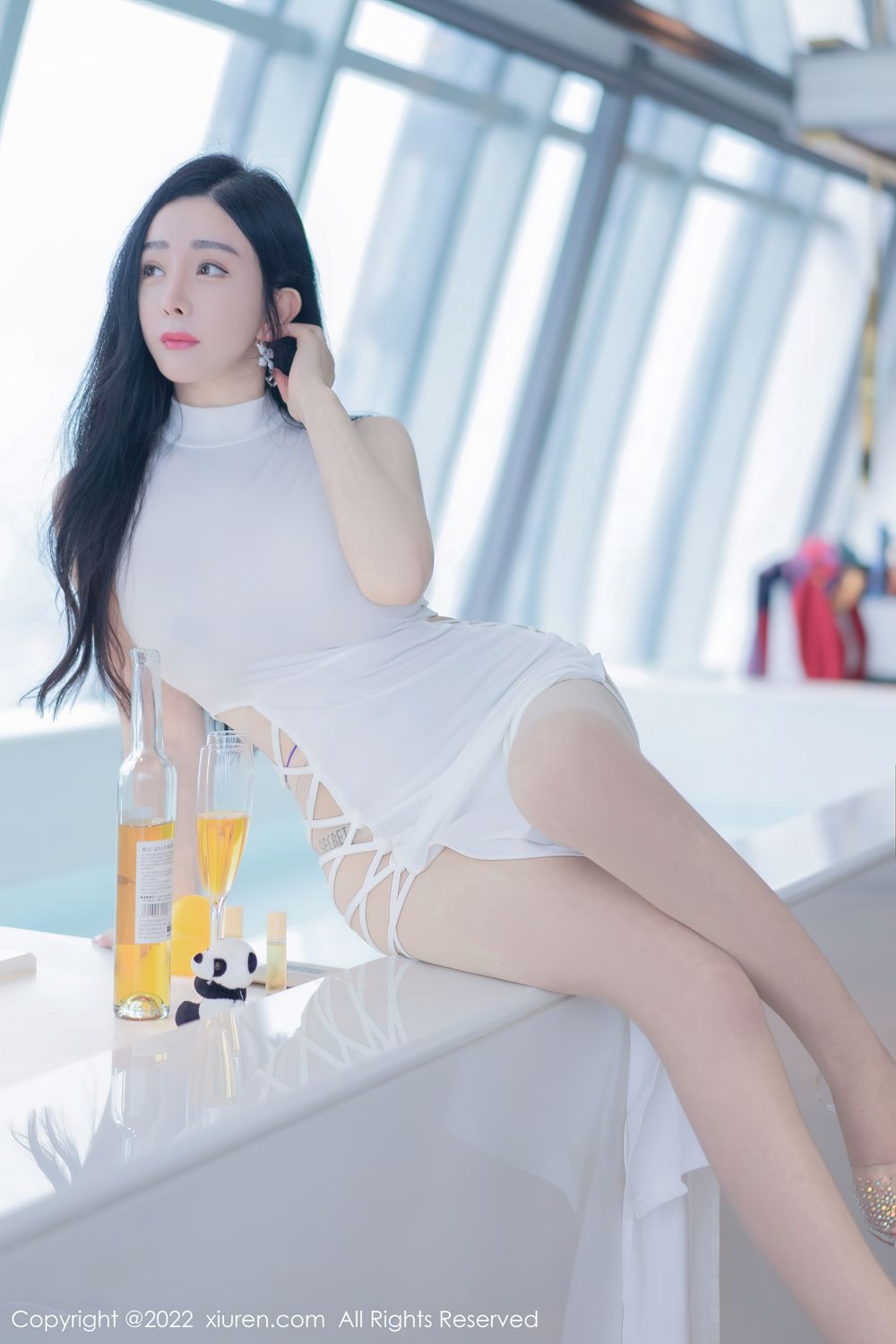 [XiuRen]高清写真图 2022.04.12 No.4855 允薾