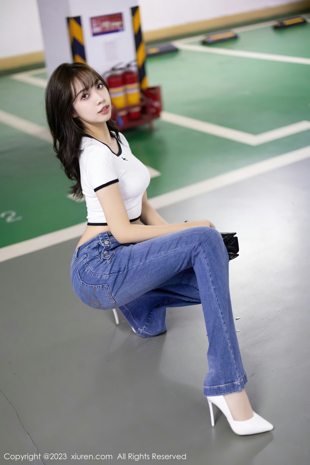 [XiuRen]高清写真图 2023.01.19 No.6160 郑颖姗Bev 蕾丝内衣