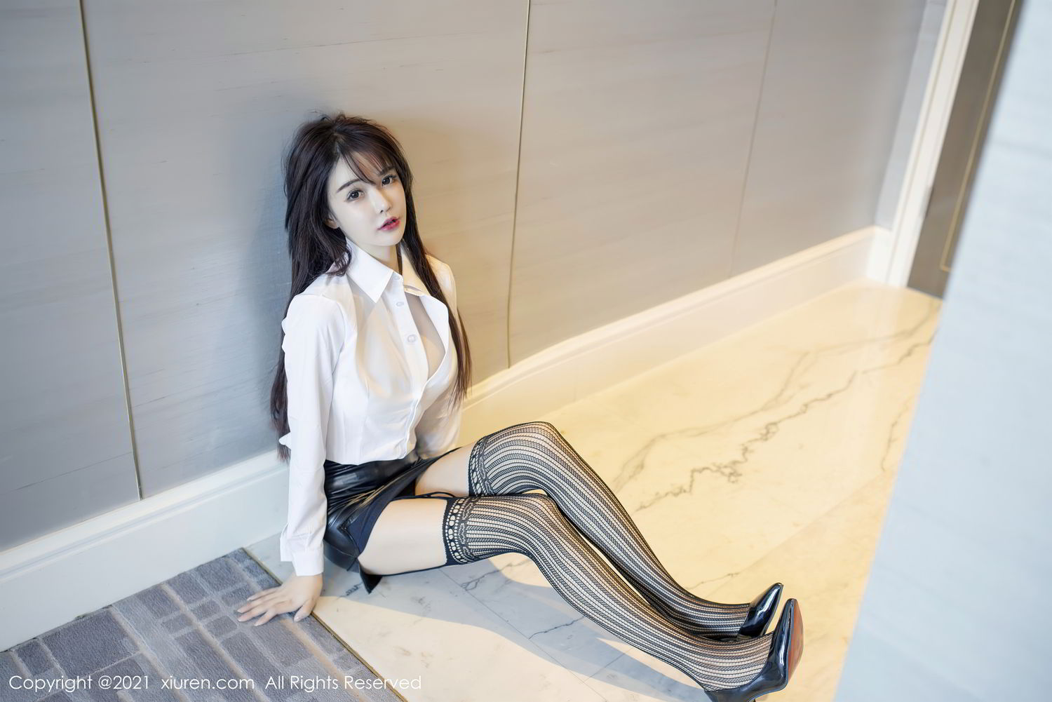[XiuRen]高清写真图 2021.01.06 No.2976 南初妹妹