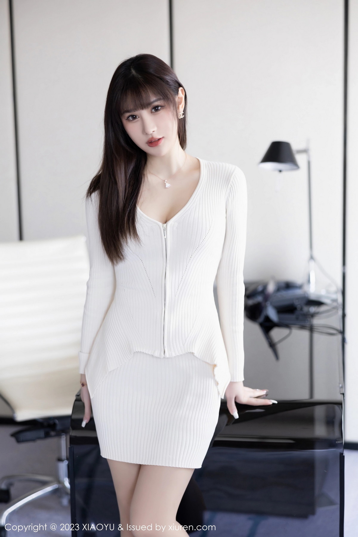 [XIAOYU]高清写真图 2023.02.15 VOL.966 张欣欣 短裙美臀