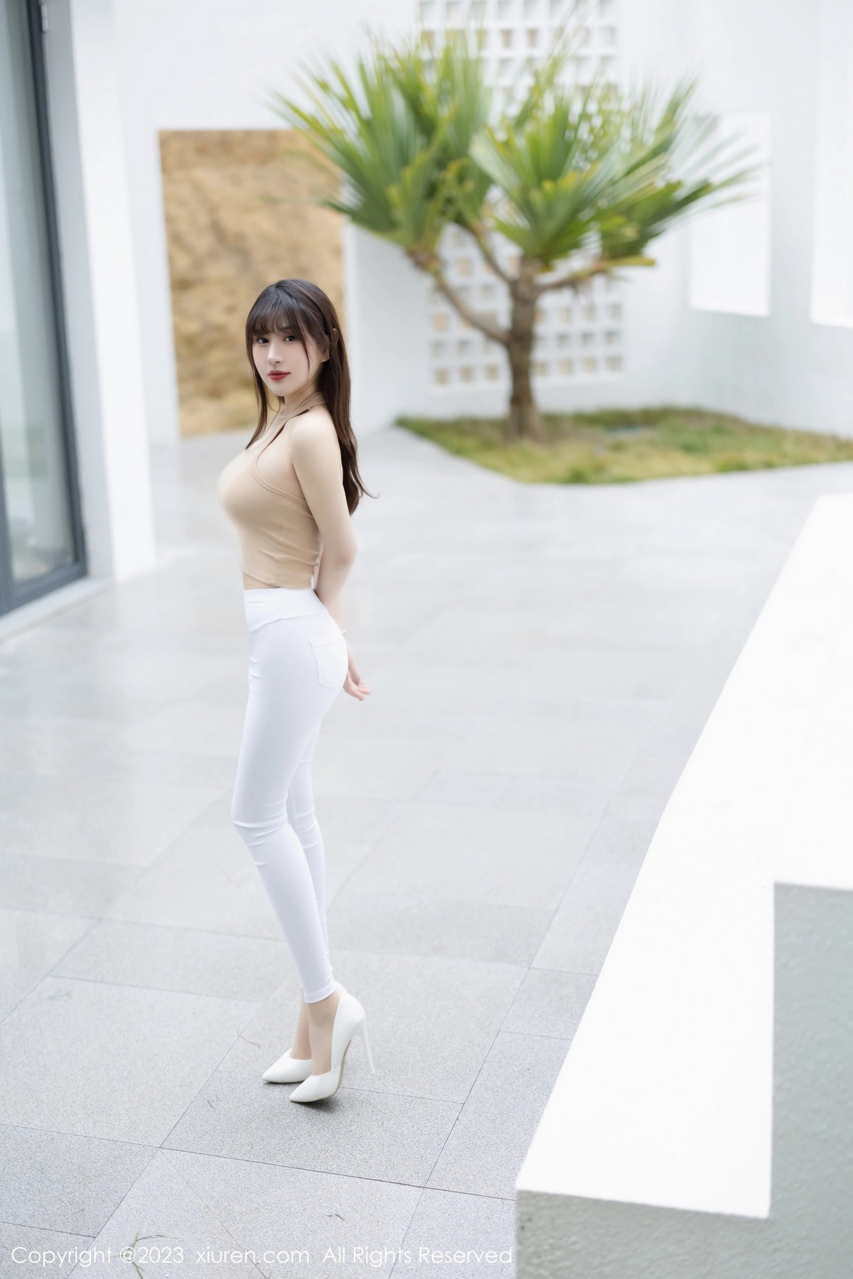 [XiuRen]高清写真图 2023.03.09 No.6388 张欣欣 海南岛旅拍