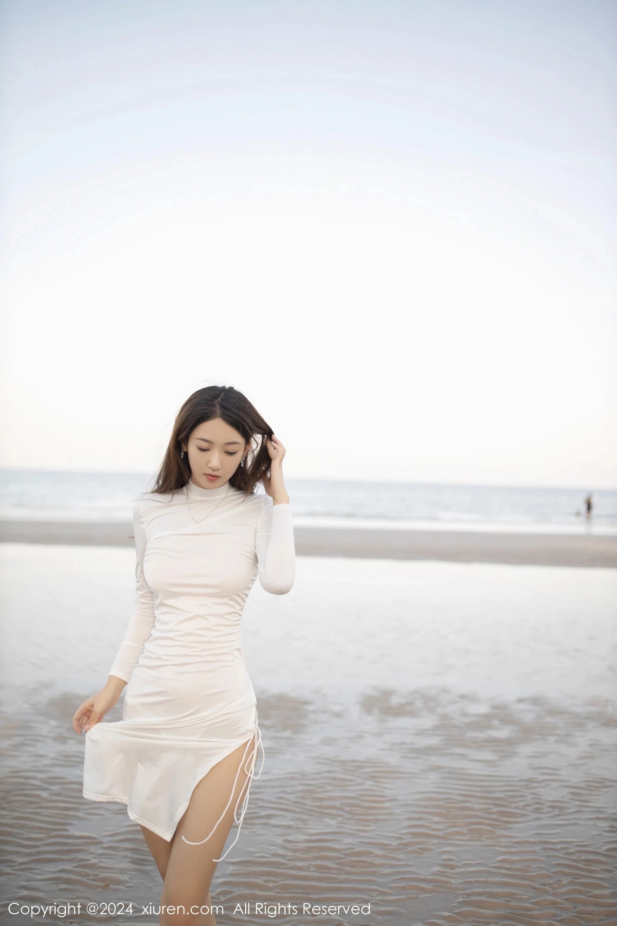 [XiuRen]高清写真图 2024.02.19 No.8110 唐安琪 沙滩美腿