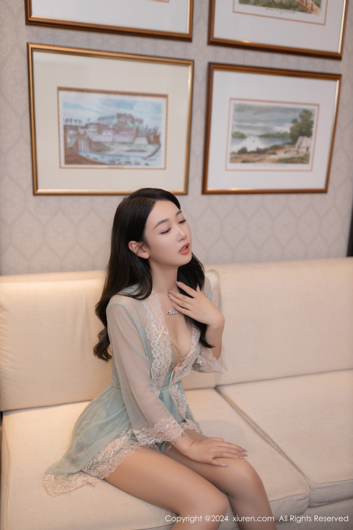 [XiuRen]高清写真图 2024.08.26 No.9069 唐安琪 丝袜美腿
