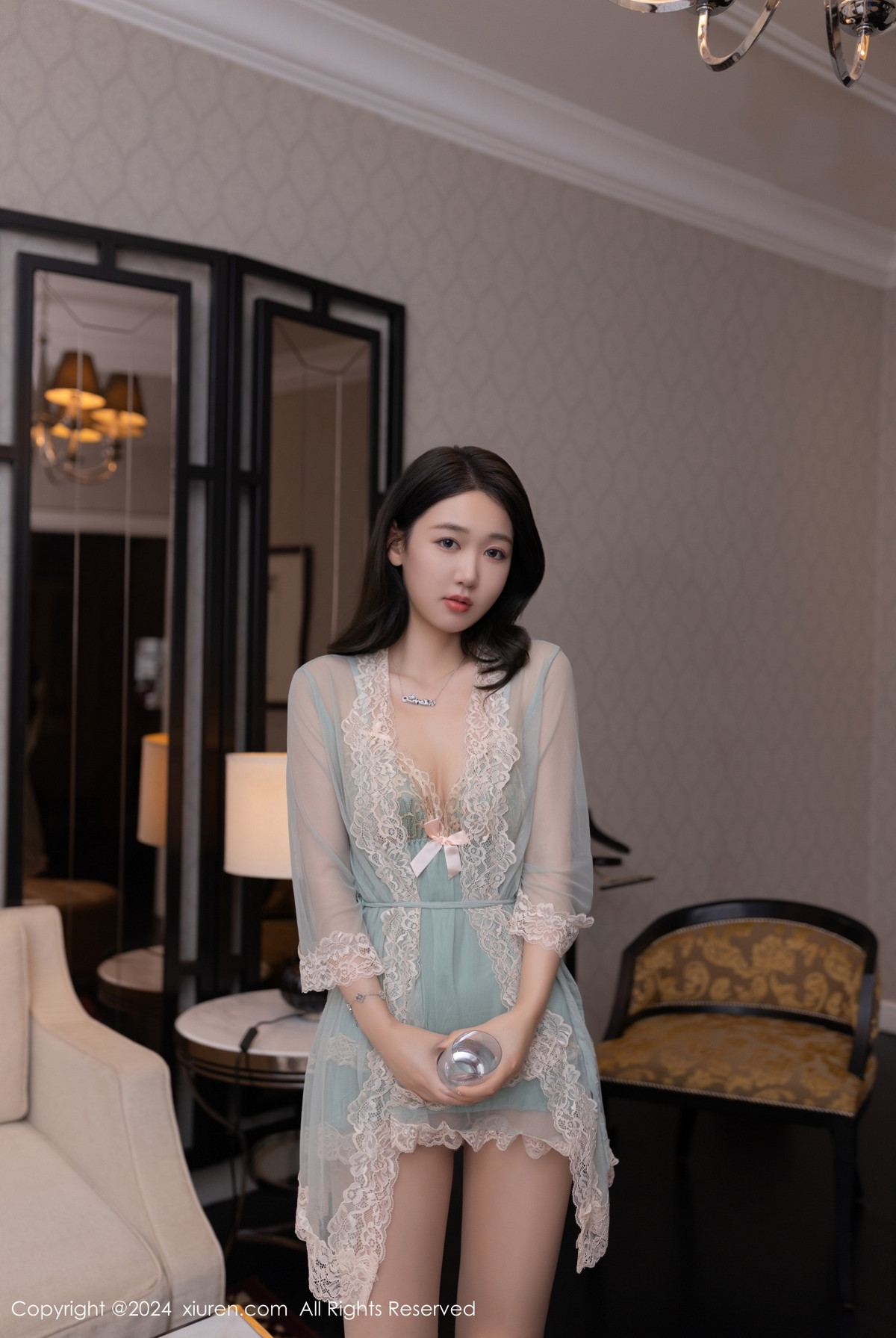 [XiuRen]高清写真图 2024.08.26 No.9069 唐安琪 丝袜美腿