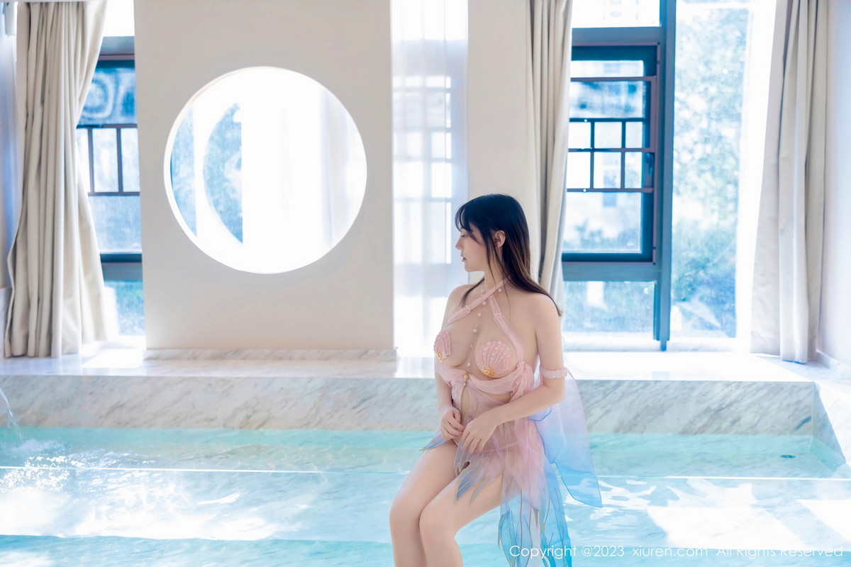[XiuRen]高清写真图 2023.11.10 No.7650 豆瓣酱 丰腴美臀