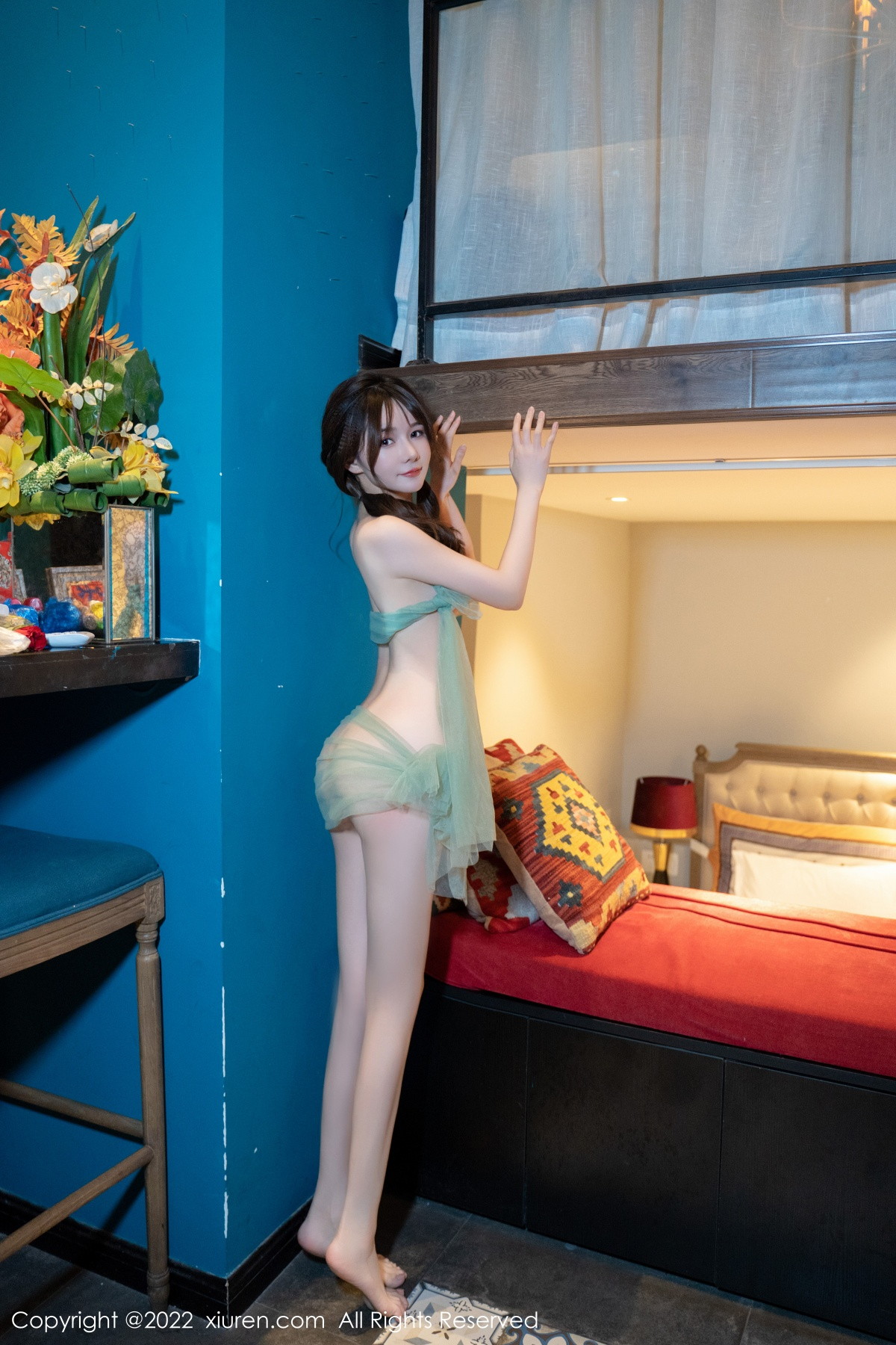 [XiuRen]高清写真图 2022.11.03 No.5800 婠婠么 美腿妩媚