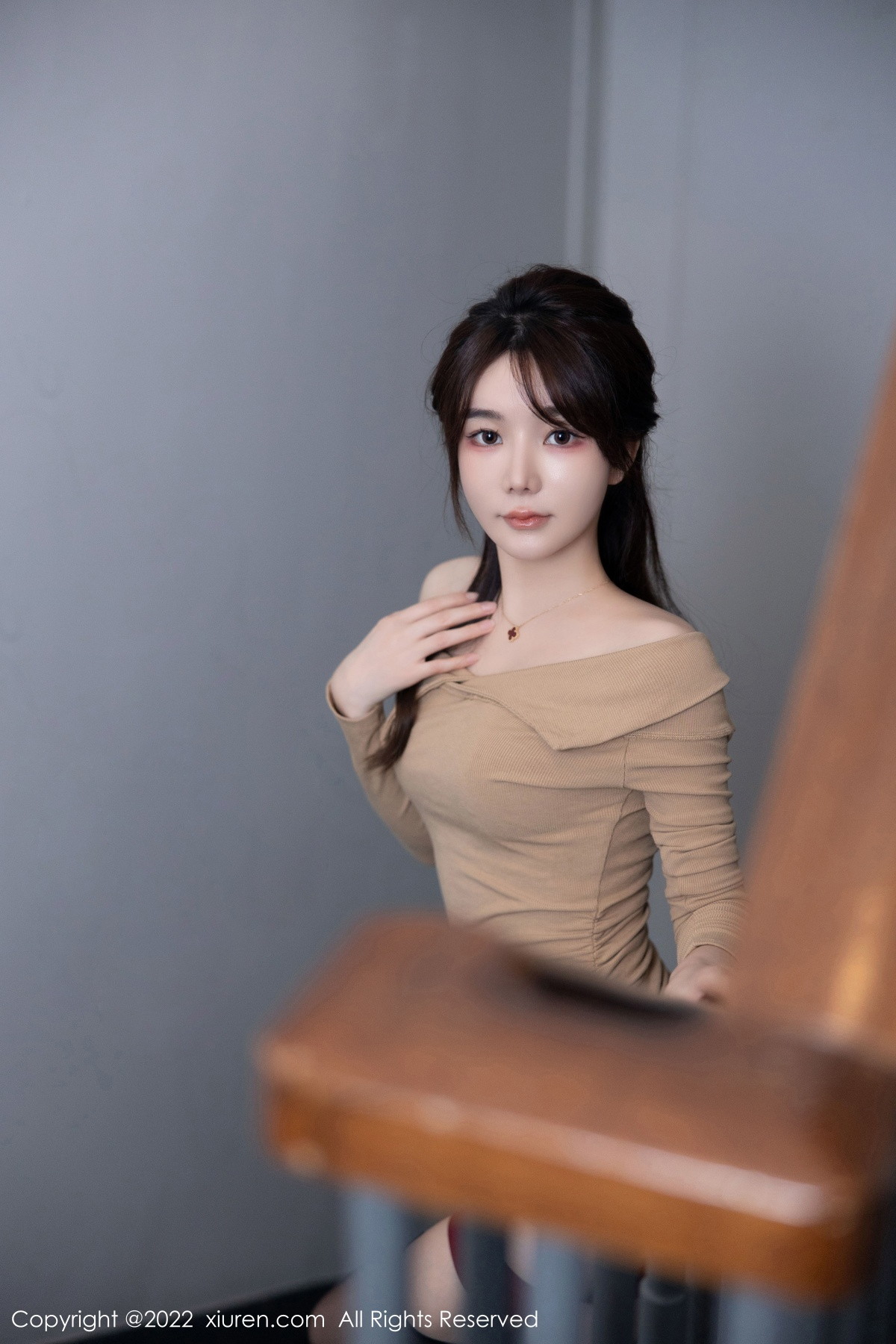 [XiuRen]高清写真图 2022.12.28 No.6056 婠婠么 曼妙身姿