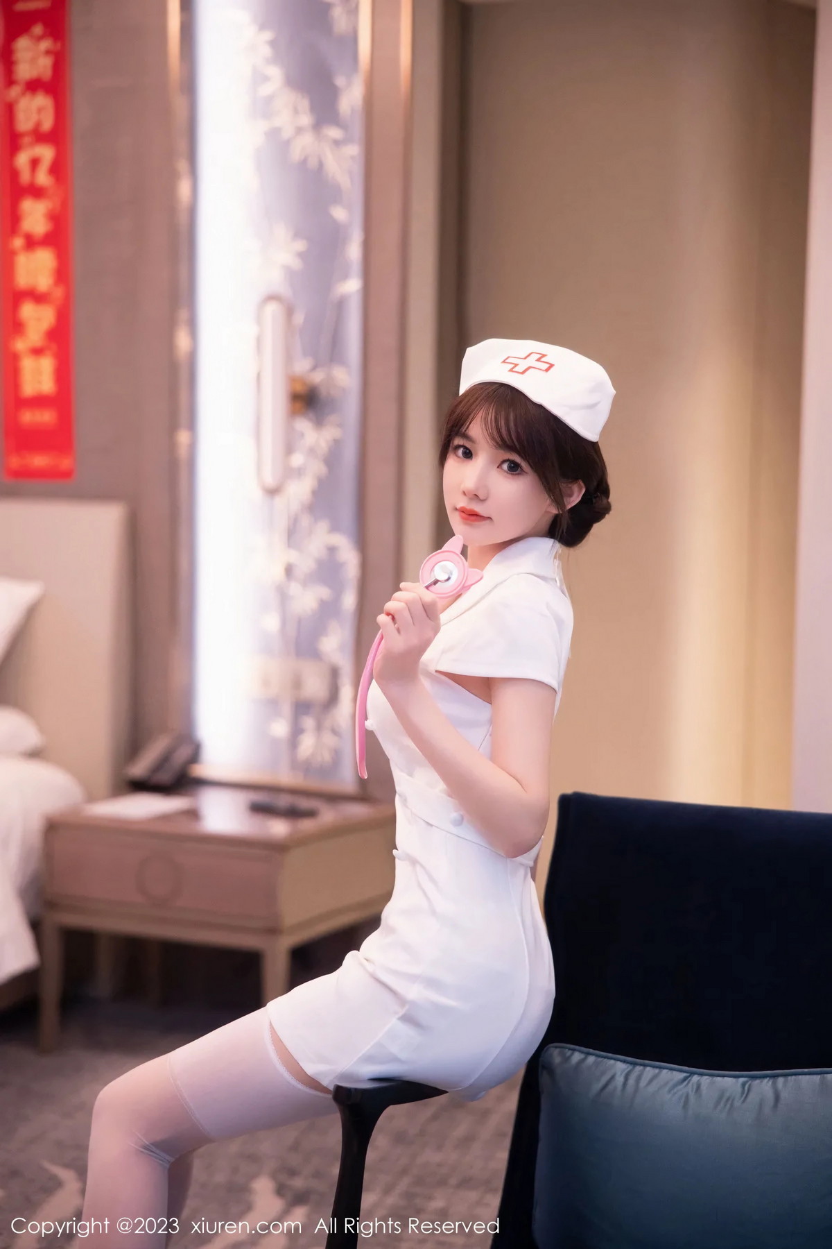[XiuRen]高清写真图 2023.02.06 No.6221 婠婠么 护士服丝袜