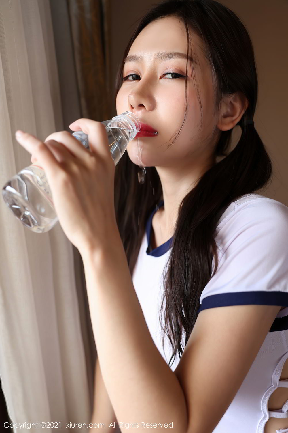 [XiuRen]高清写真图 2021.03.15 VOL.3201 尹甜甜