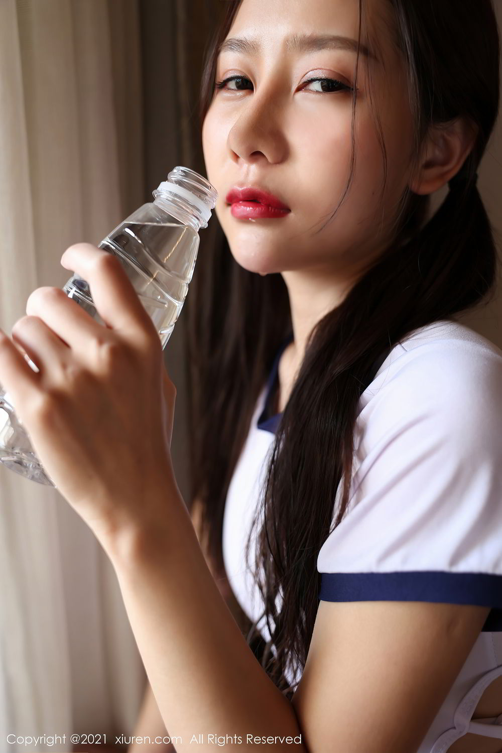 [XiuRen]高清写真图 2021.03.15 VOL.3201 尹甜甜
