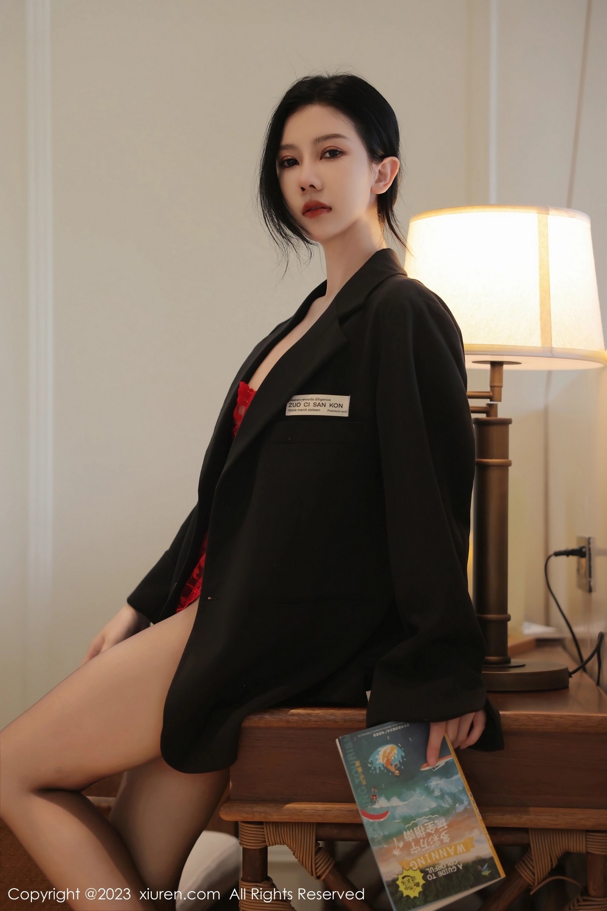 [XiuRen]高清写真图 2023.03.27 No.6475 尹甜甜 万宁旅拍