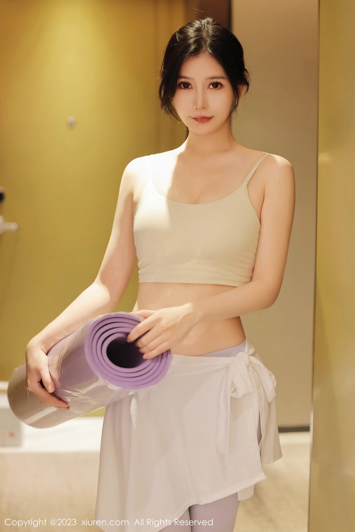 [XiuRen]高清写真图 2023.08.28 No.7294 尹甜甜 瑜伽美腿