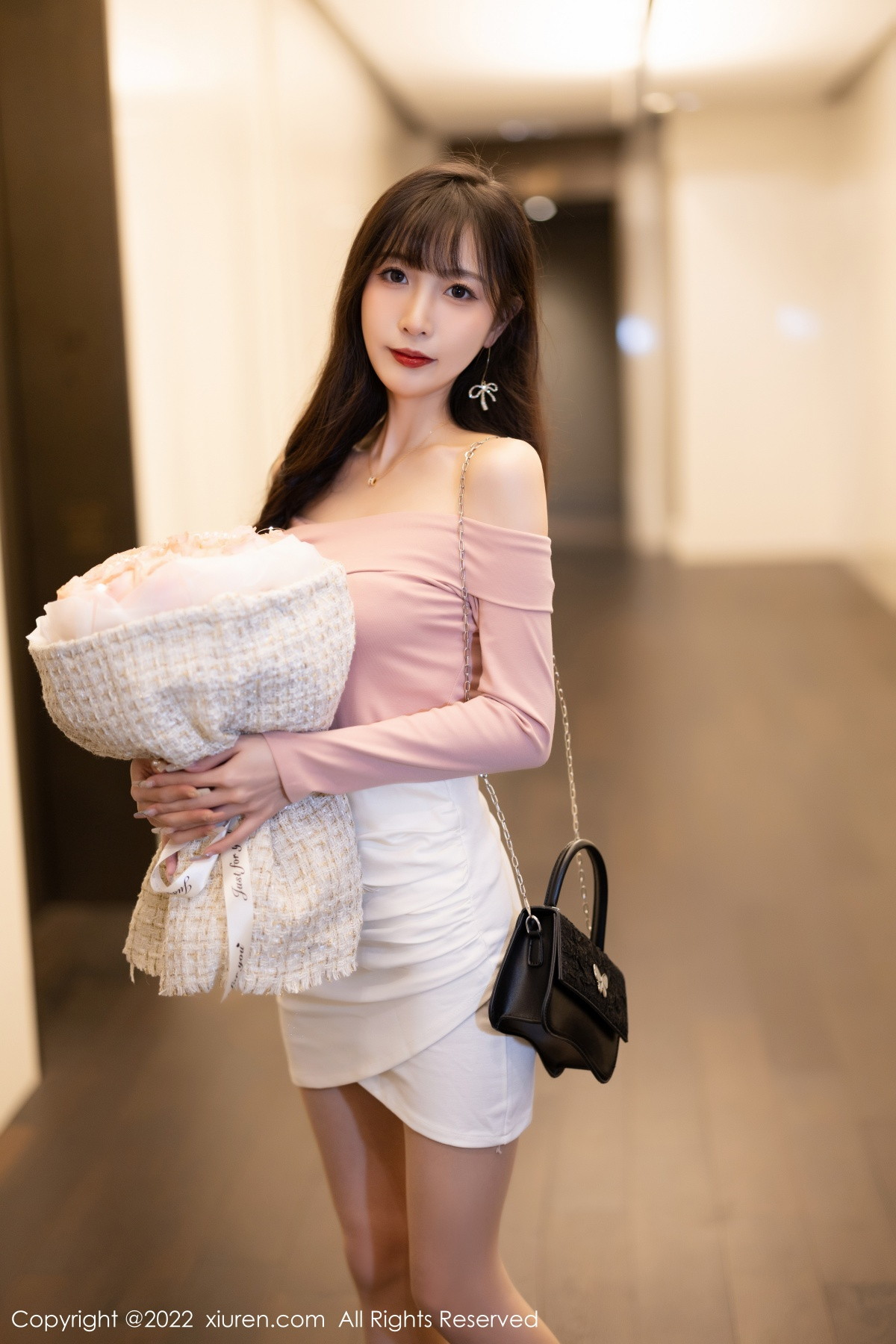 [XiuRen]高清写真图 2022.11.30 No.5934 林星阑 短裙美腿