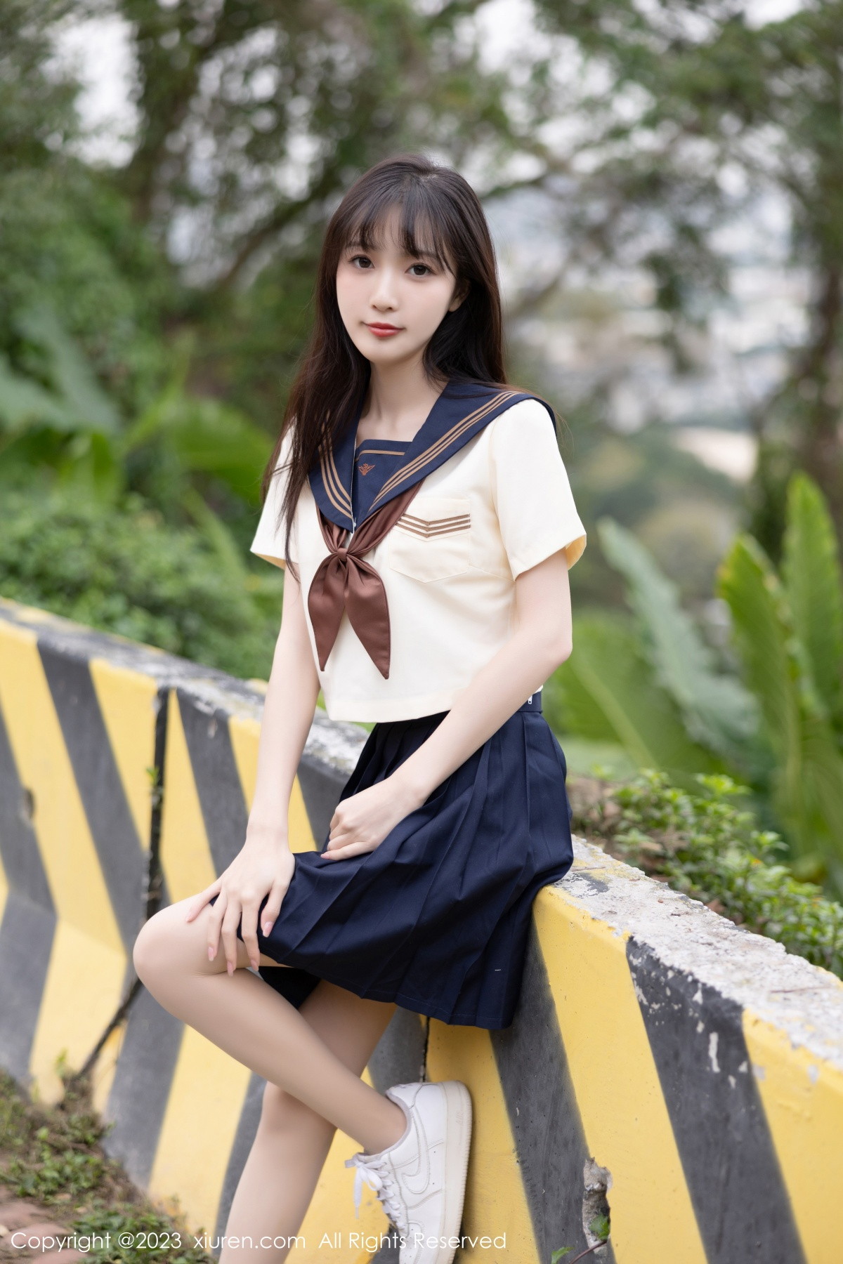 [XiuRen]高清写真图 2023.01.12 No.6126 林星阑 制服美腿