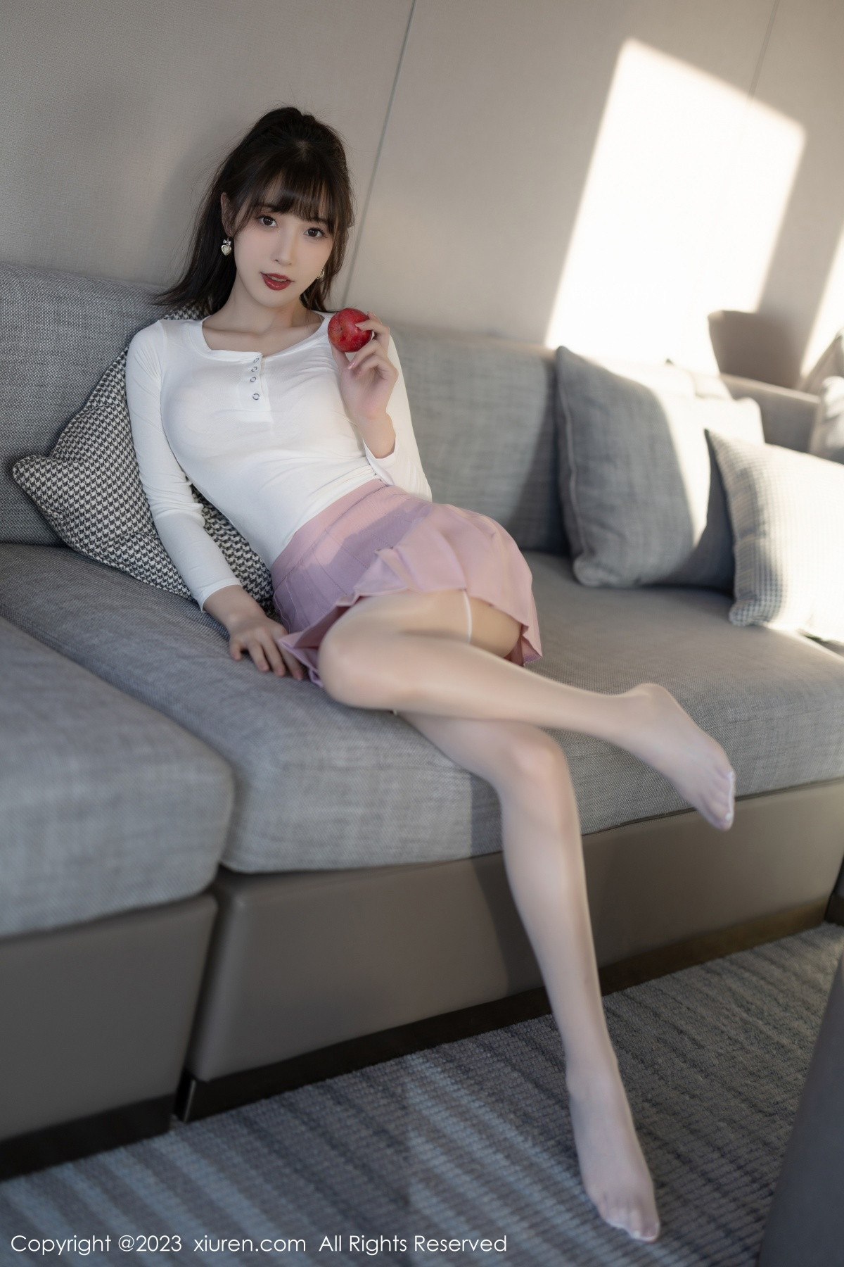 [XiuRen]高清写真图 2023.02.14 No.6263 林星阑 美腿丝袜