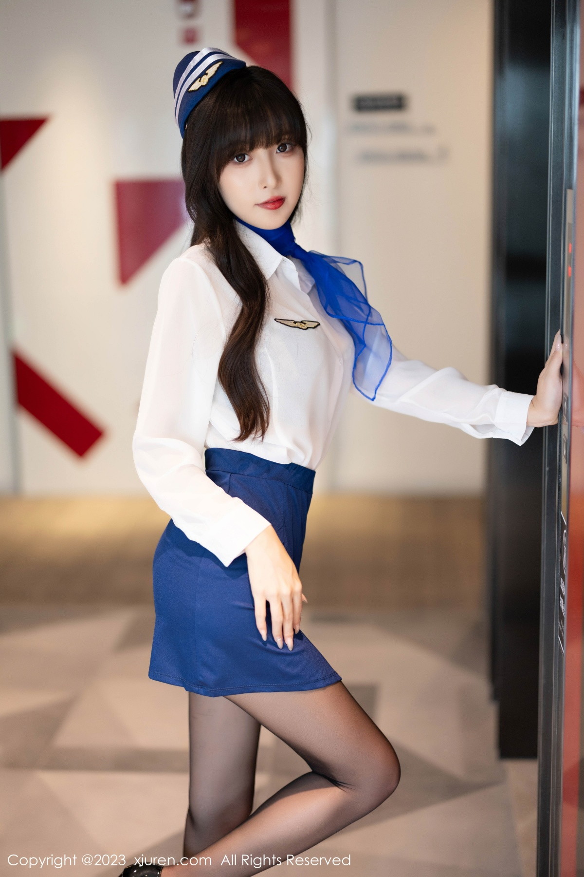 [XiuRen]高清写真图 2023.09.06 No.7347 林星阑 黑丝美腿