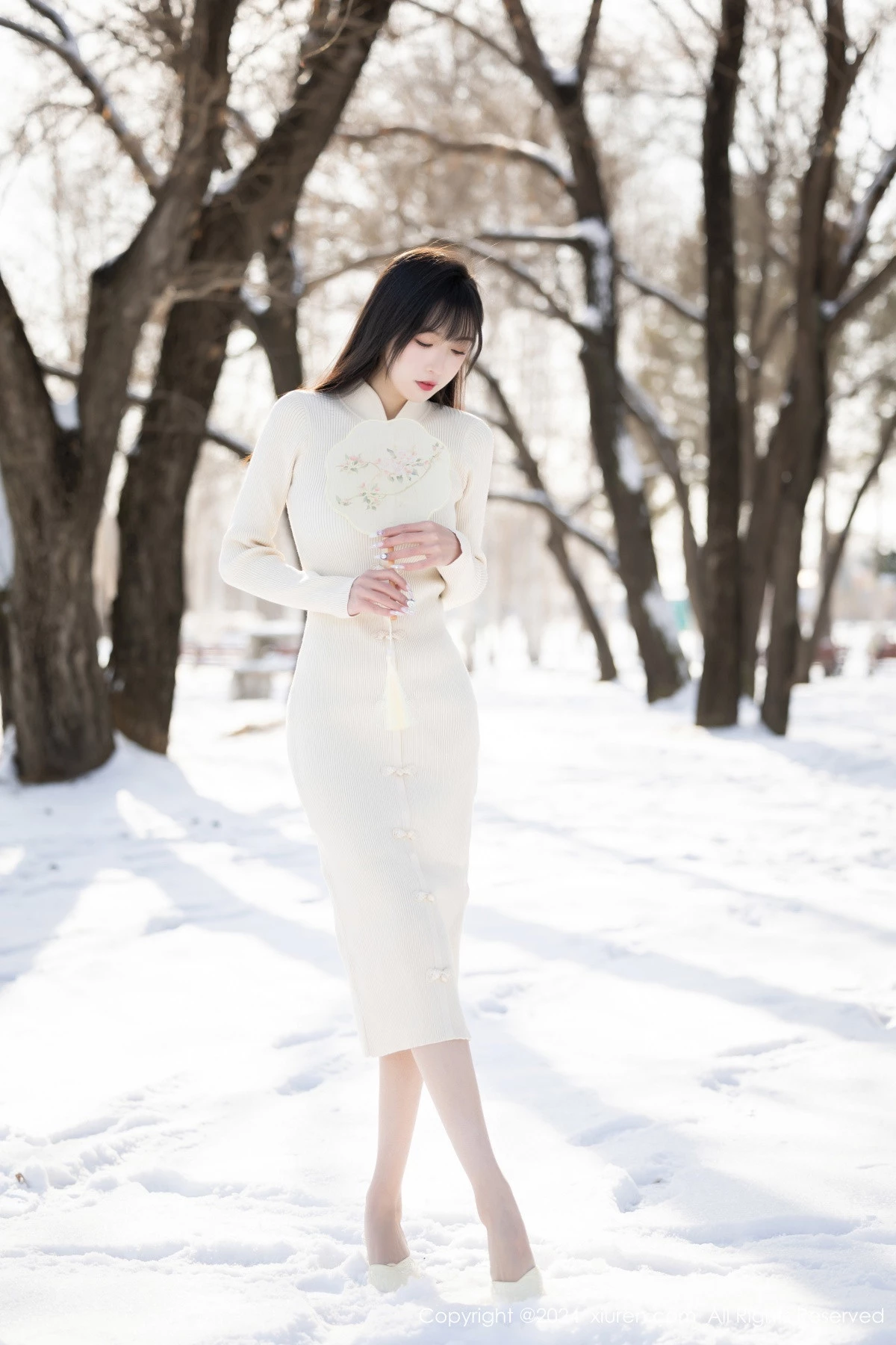 [XiuRen]高清写真图 2024.03.28 No.8307 林星阑 美腿丝袜