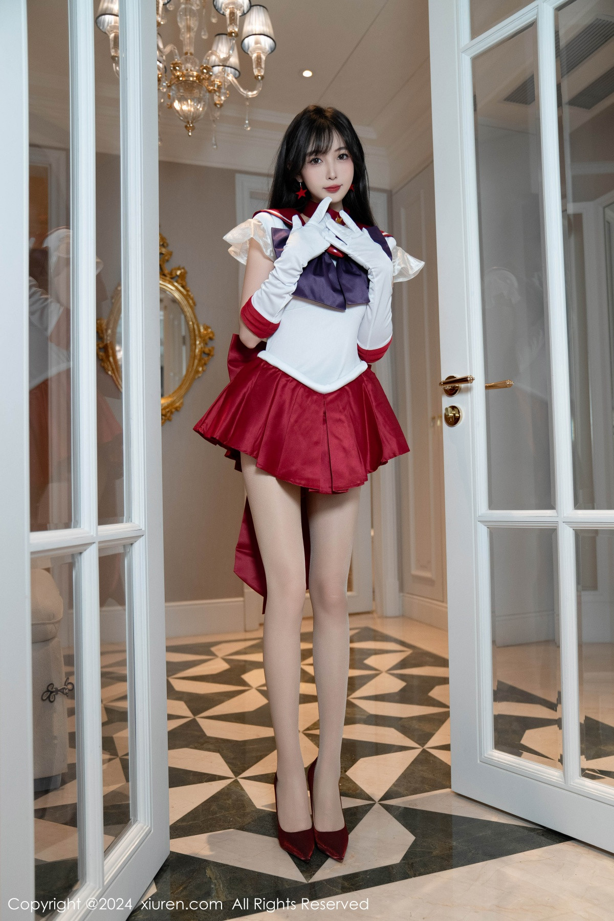 [XiuRen]高清写真图 2024.07.03 No.8800 林星阑 短裙美腿