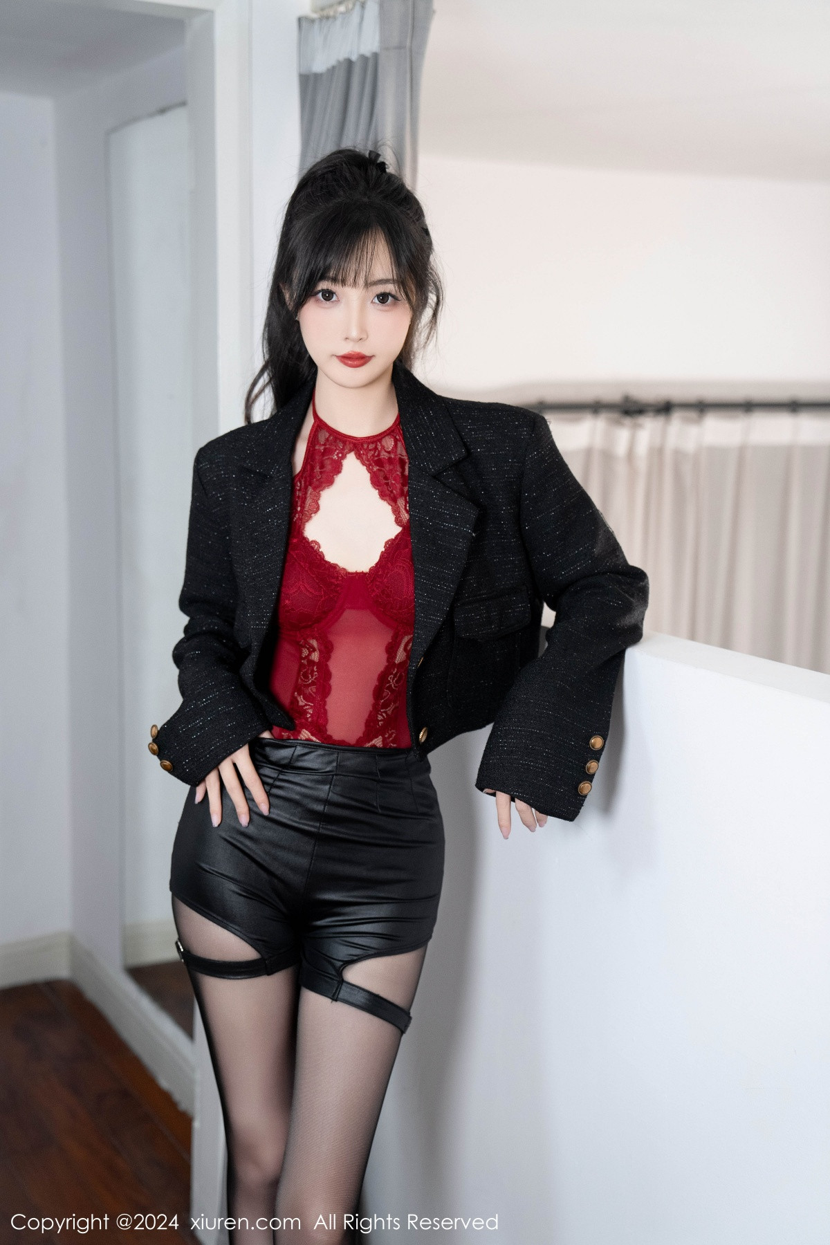 [XiuRen]高清写真图 2024.12.06 No.9561 林星阑 黑丝美腿