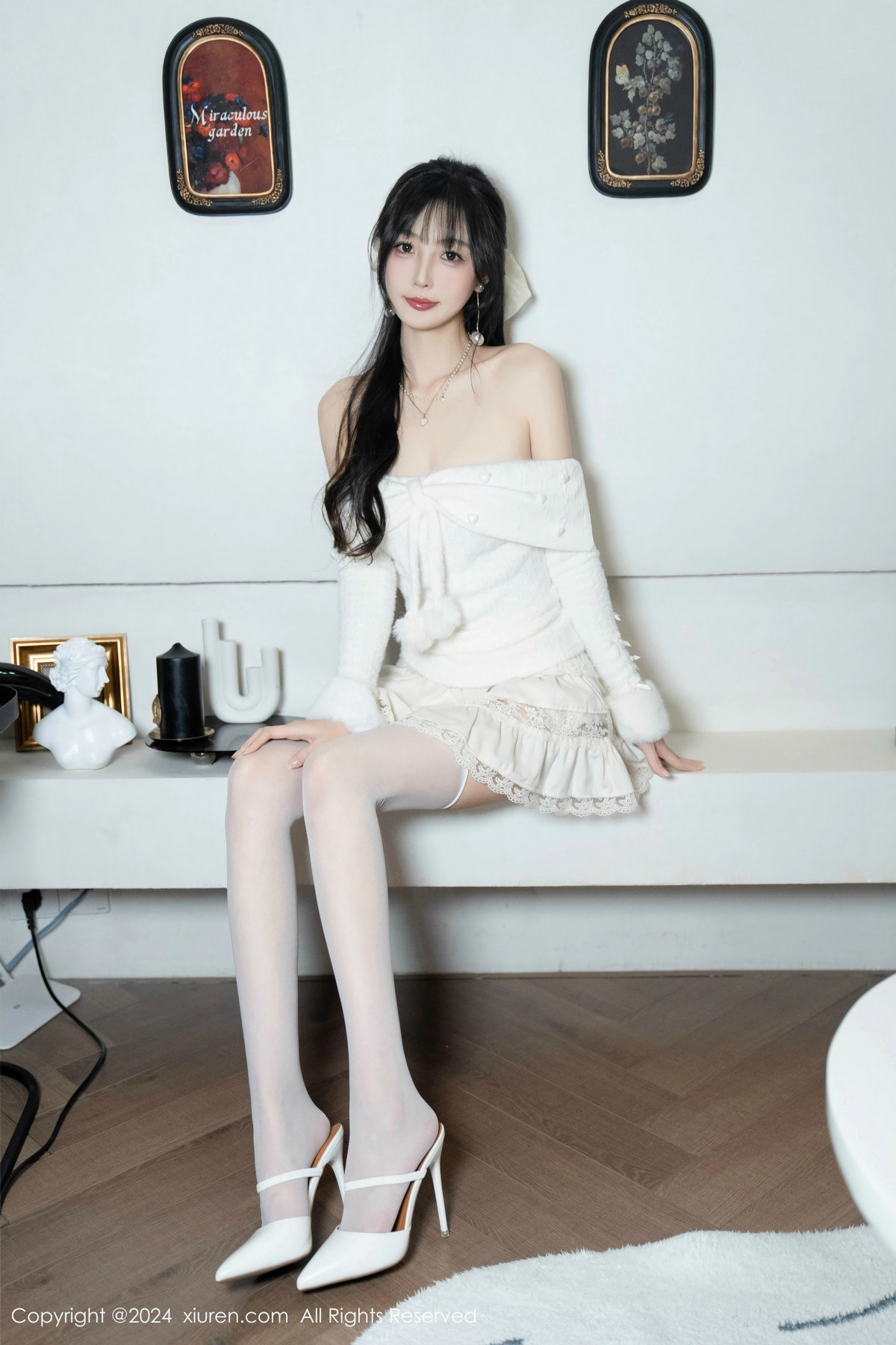 [XiuRen]高清写真图 2024.12.25 No.9658 林星阑 丝袜美腿