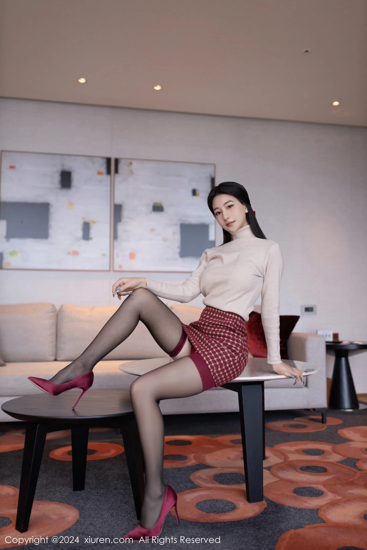 [XiuRen]高清写真图 2024.02.06 No.8074 熊小诺 黑丝美臀
