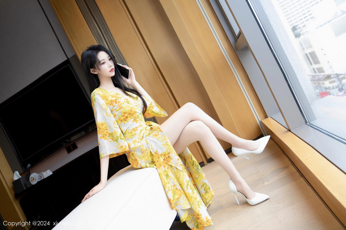 [XiuRen]高清写真图 2024.01.18 No.7981 利世 丝袜美腿