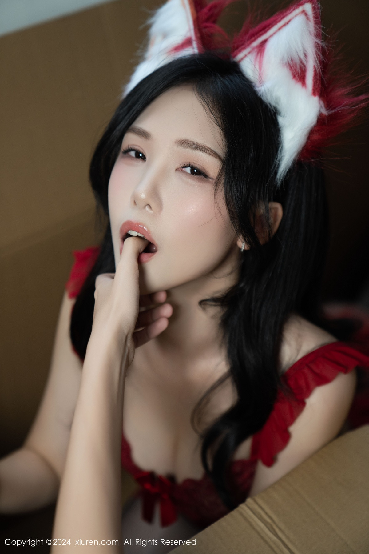 [XiuRen]高清写真图 2024.09.13 No.9156 利世 美腿黑丝