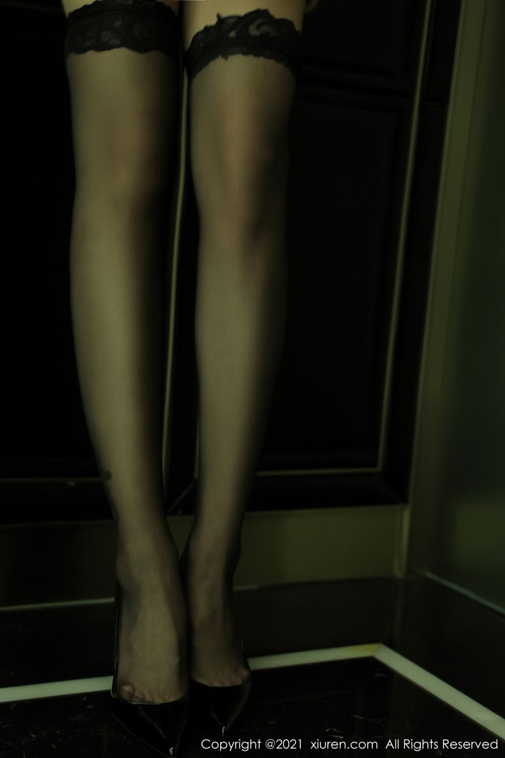 [XiuRen]高清写真图 2021.09.27 No.3999 蓝莓FY