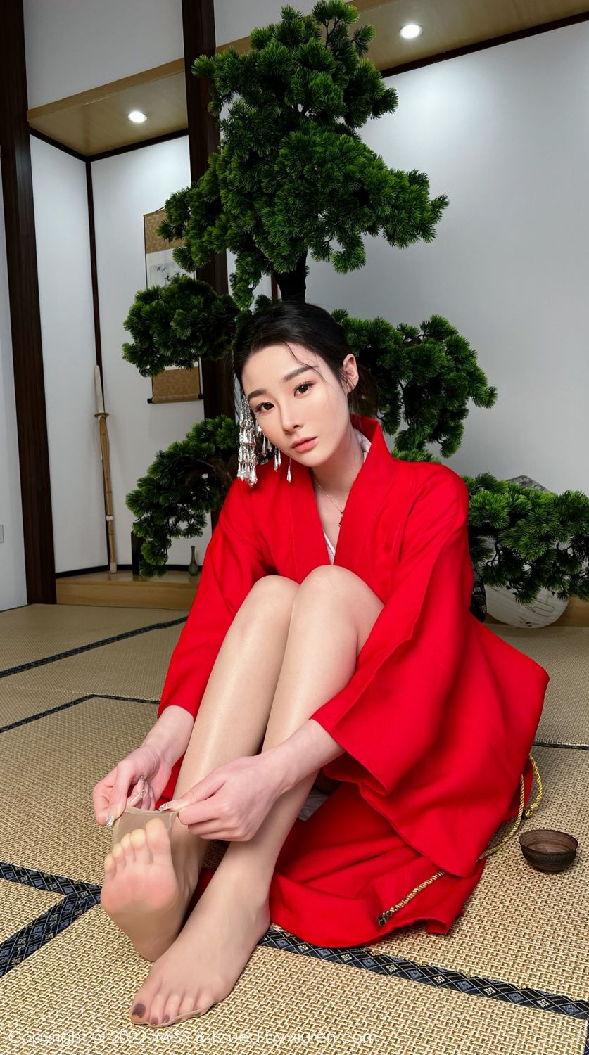 [IMISS]高清写真图 2022.03.08 VOL.669 逗逗doudou