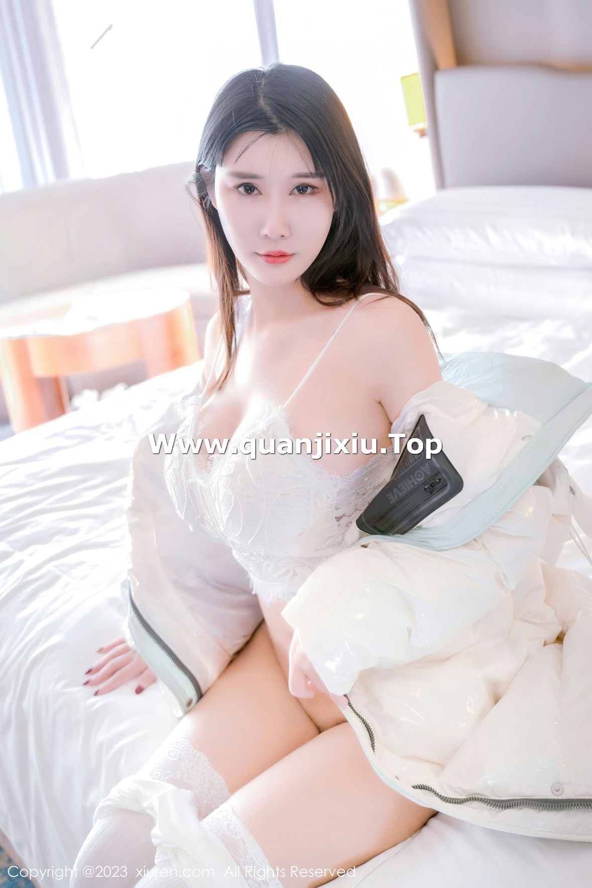 [XiuRen]高清写真图 2023.01.13 No.6128 夏沫沫tifa 丝袜美腿