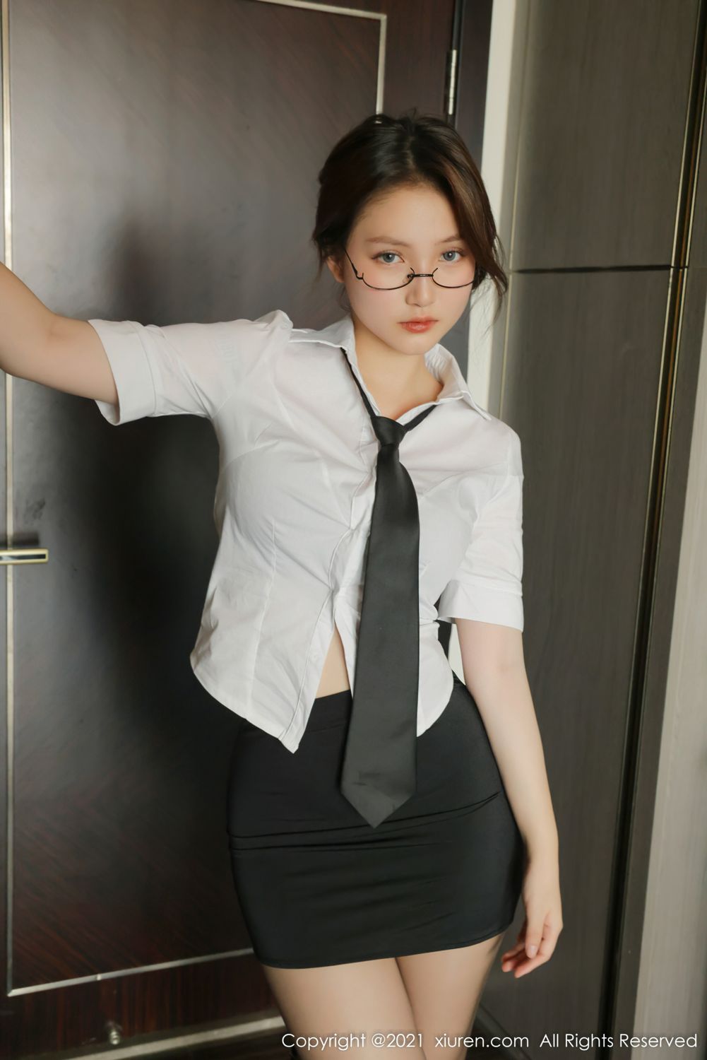 [XiuRen]高清写真图 2021.12.08 No.4311 兔妹妹