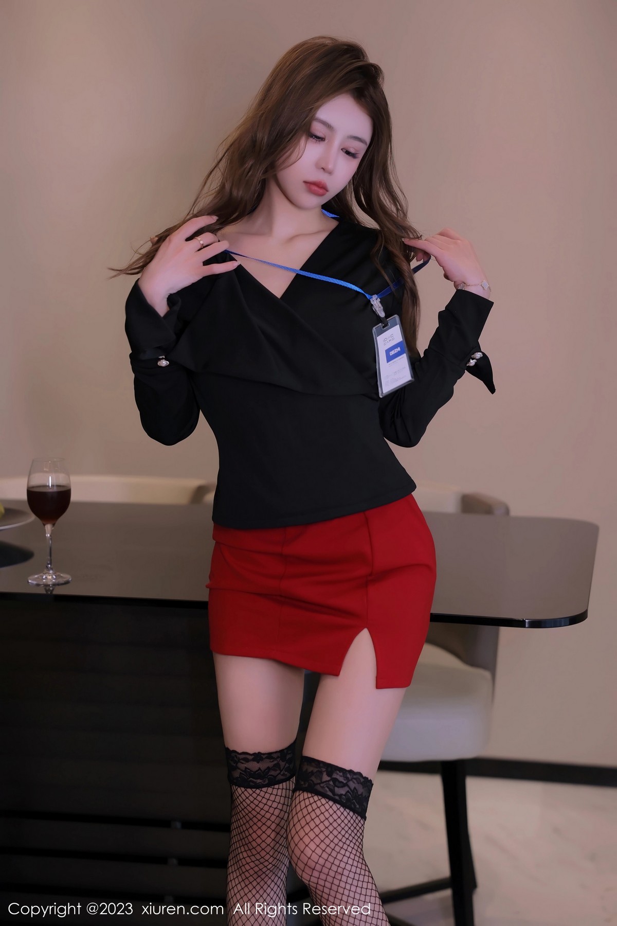 [XiuRen]高清写真图 2023.06.13 No.6903 tina_甜仔 黑丝美腿