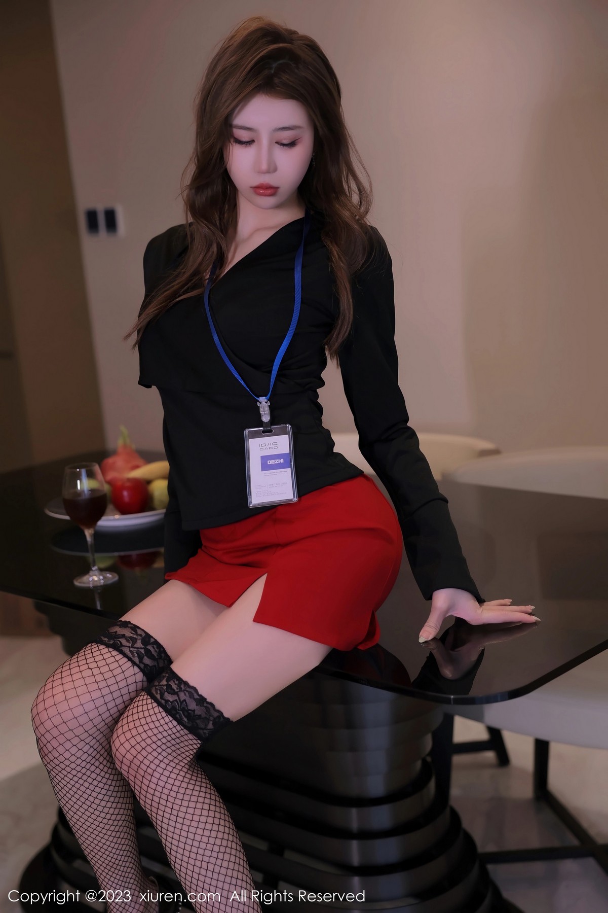 [XiuRen]高清写真图 2023.06.13 No.6903 tina_甜仔 黑丝美腿