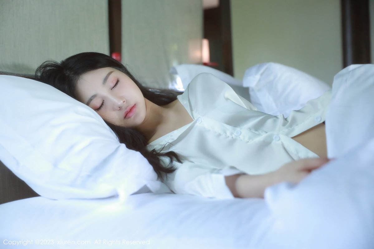 [XiuRen]高清写真图 2023.01.29 No.6183 谢晚晚 丰腴美臀