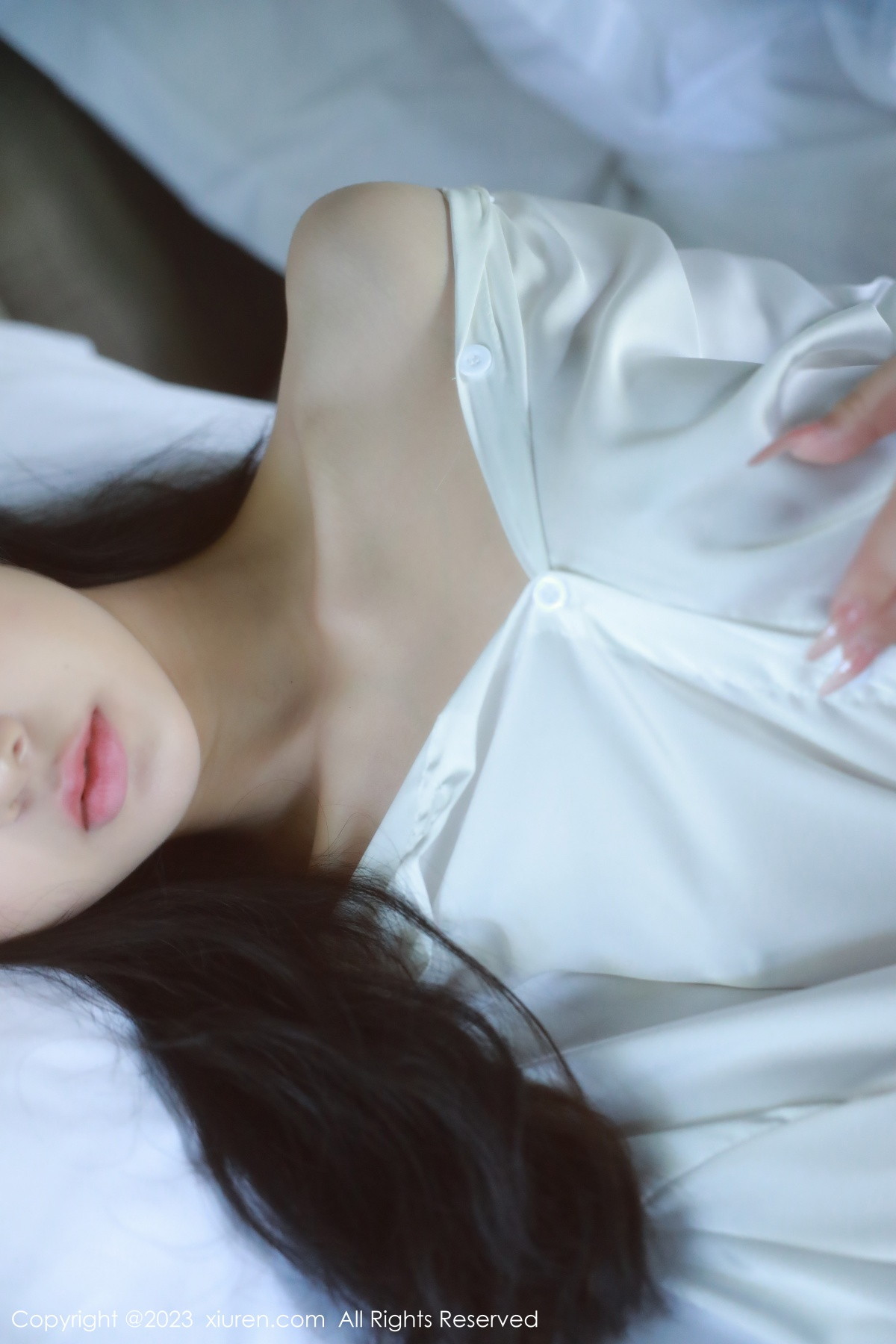 [XiuRen]高清写真图 2023.01.29 No.6183 谢晚晚 丰腴美臀
