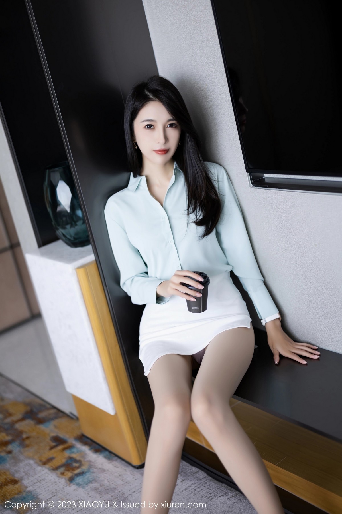 [XIAOYU]高清写真图 2023.04.03 VOL.999 林乐一 短裙美腿