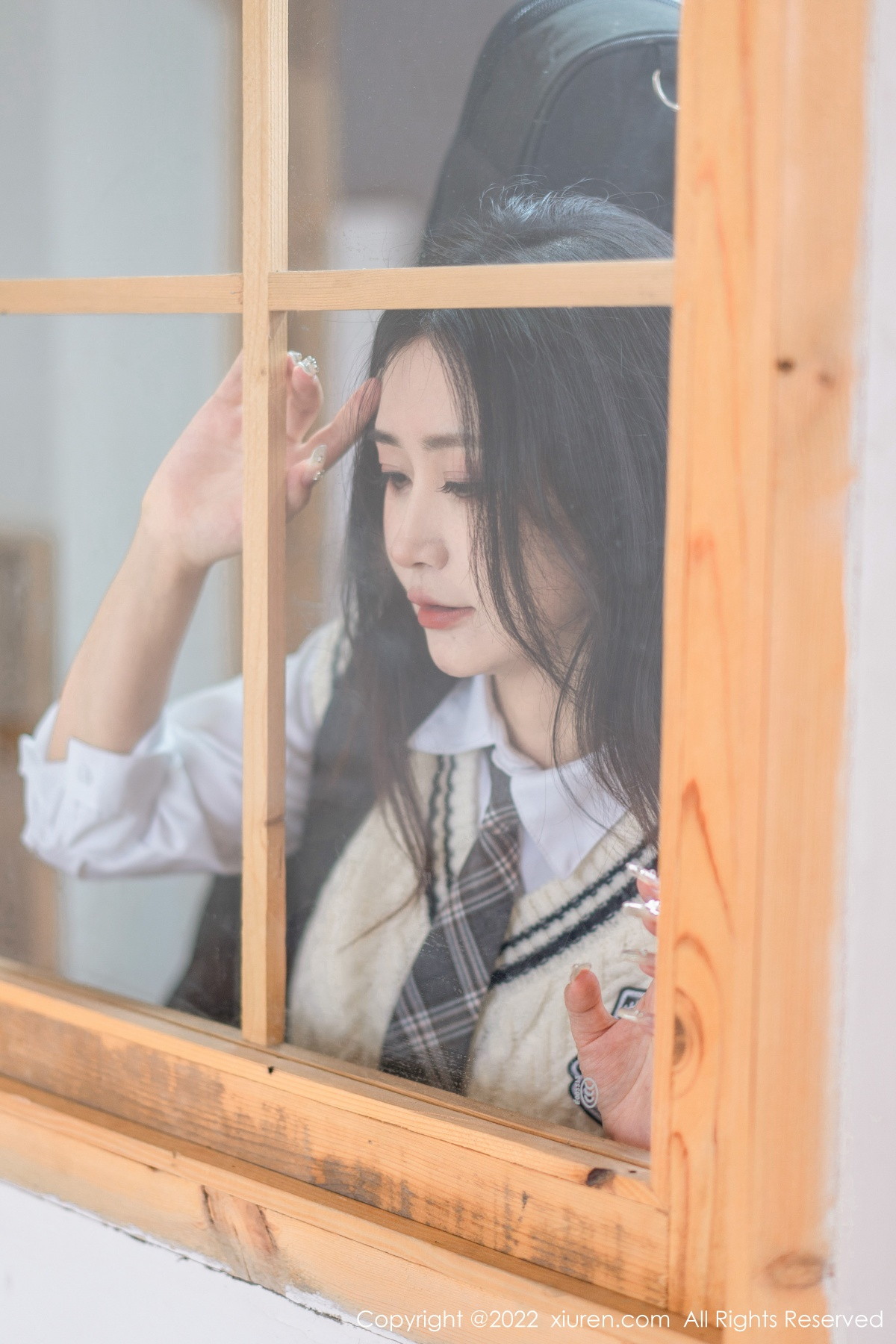 [XiuRen]高清写真图 2022.12.08 No.5970 laura阿姣 短裙美腿