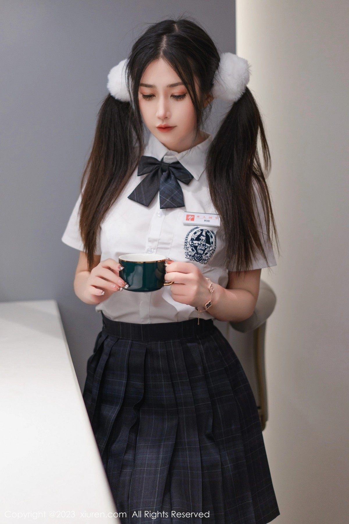 [XiuRen]高清写真图 2023.03.10 No.6397 laura阿姣 短裙美臀