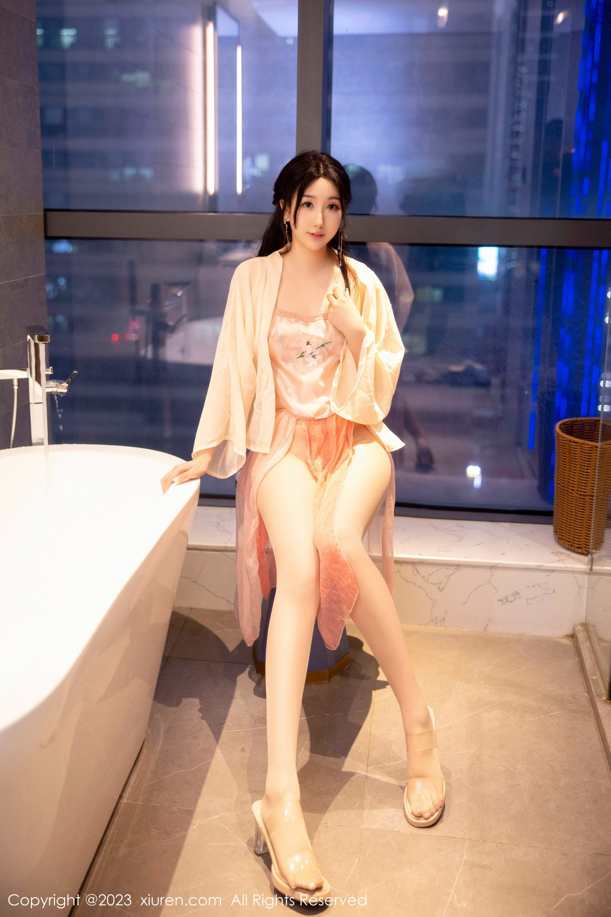 [XiuRen]高清写真图 2023.02.14 No.6262 江真真 古装美臀