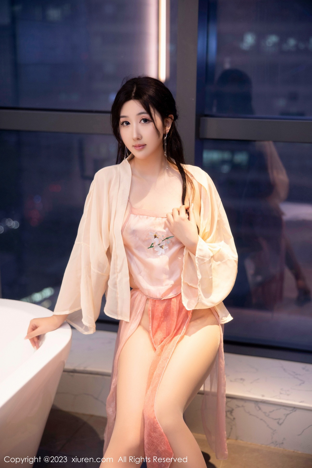 [XiuRen]高清写真图 2023.02.14 No.6262 江真真 古装美臀
