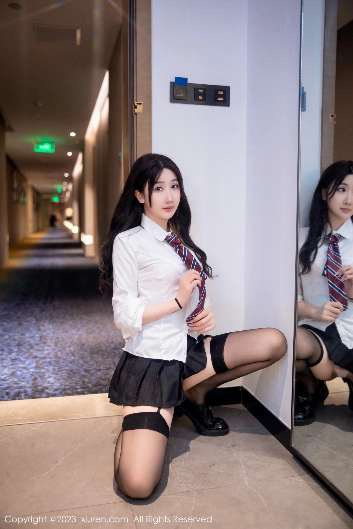 [XiuRen]高清写真图 2023.03.02 No.6350 江真真 短裙美臀