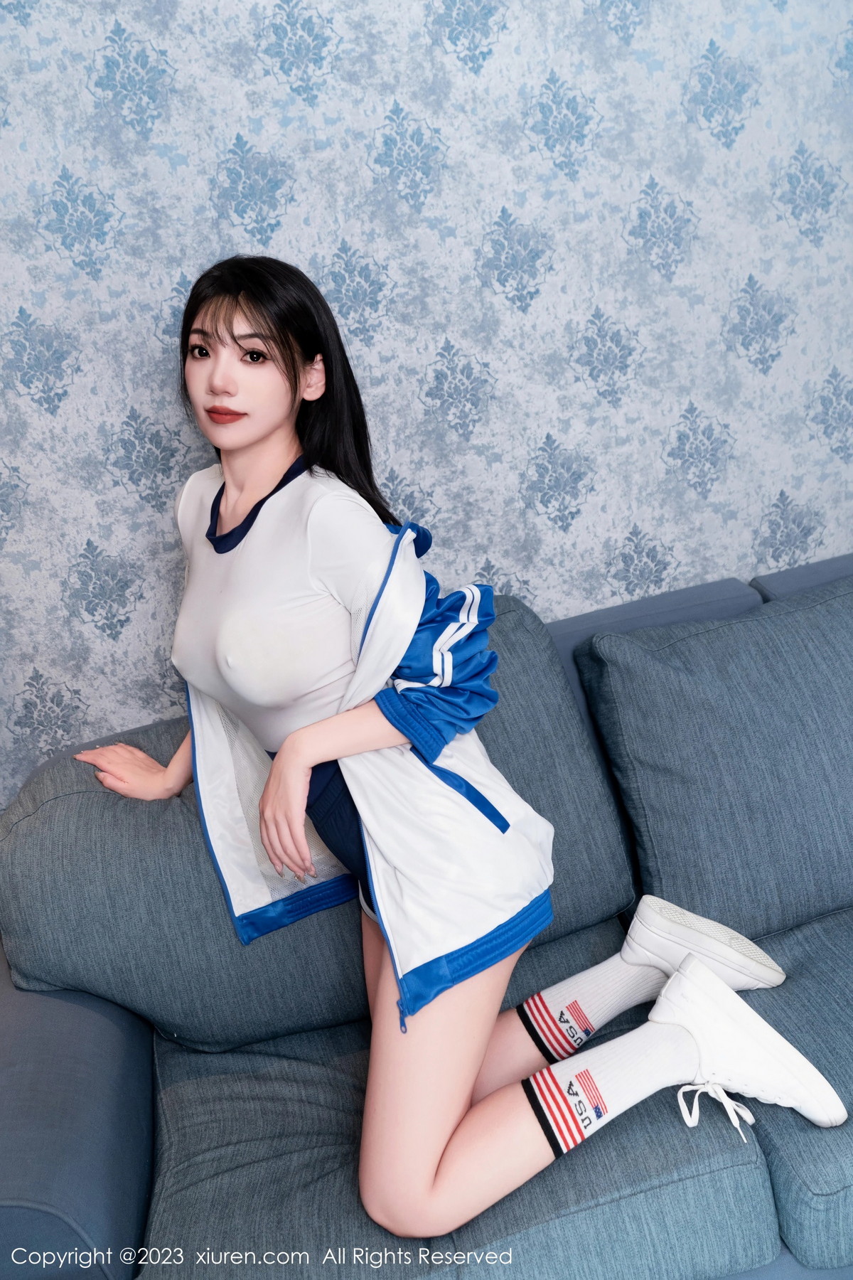[XiuRen]高清写真图 2023.07.20 No.7106 小泡芙winna 魔鬼身材