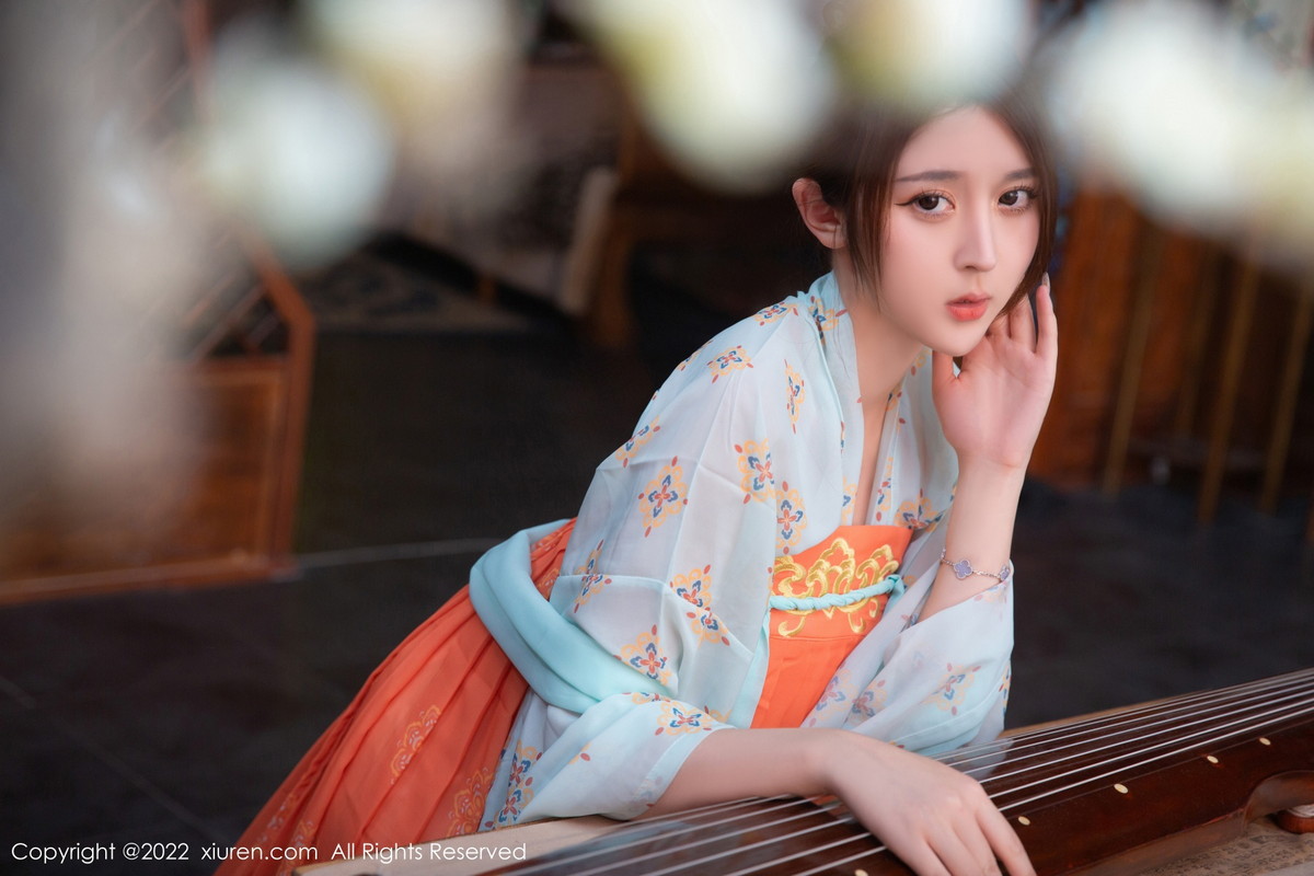 [XiuRen]高清写真图 2022.10.28 No.5772 夏甜甜 古装美腿